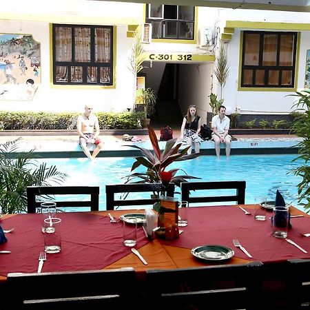 Alor Holiday Resort Calangute Luaran gambar