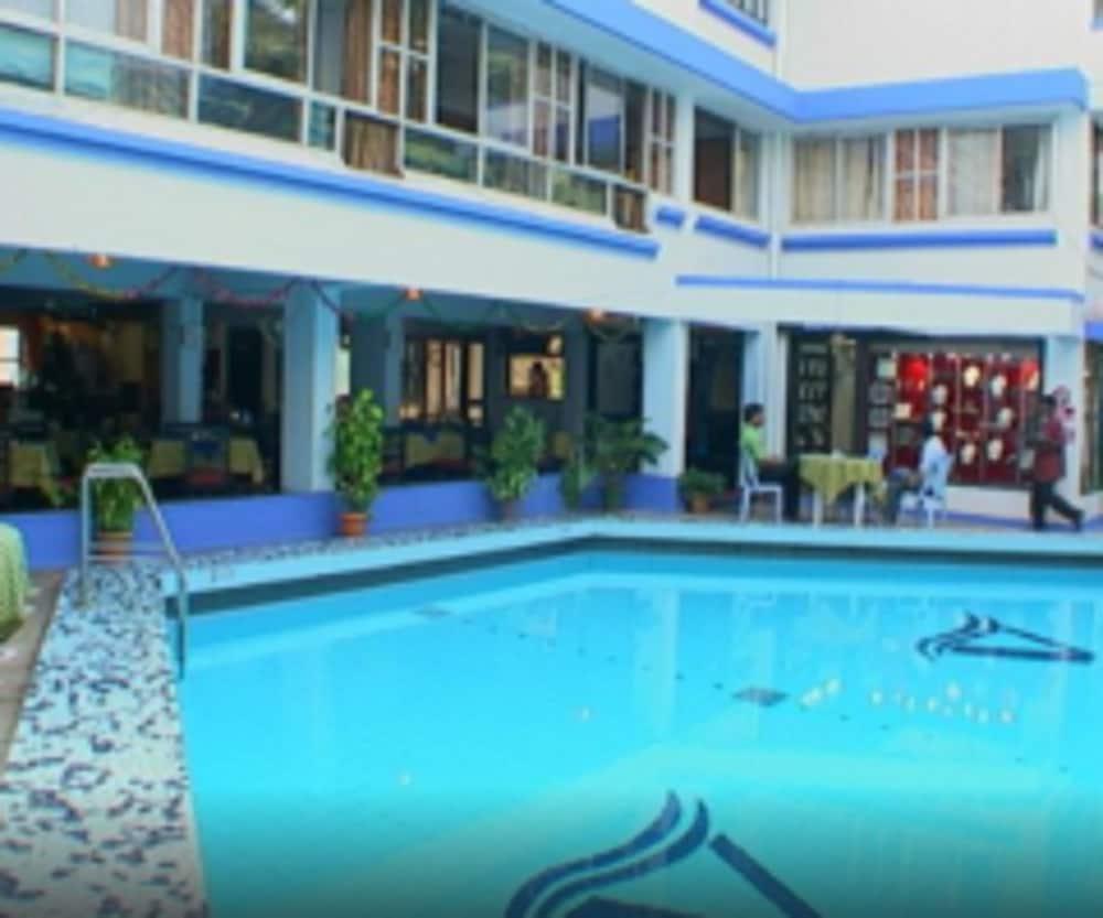 Alor Holiday Resort Calangute Luaran gambar
