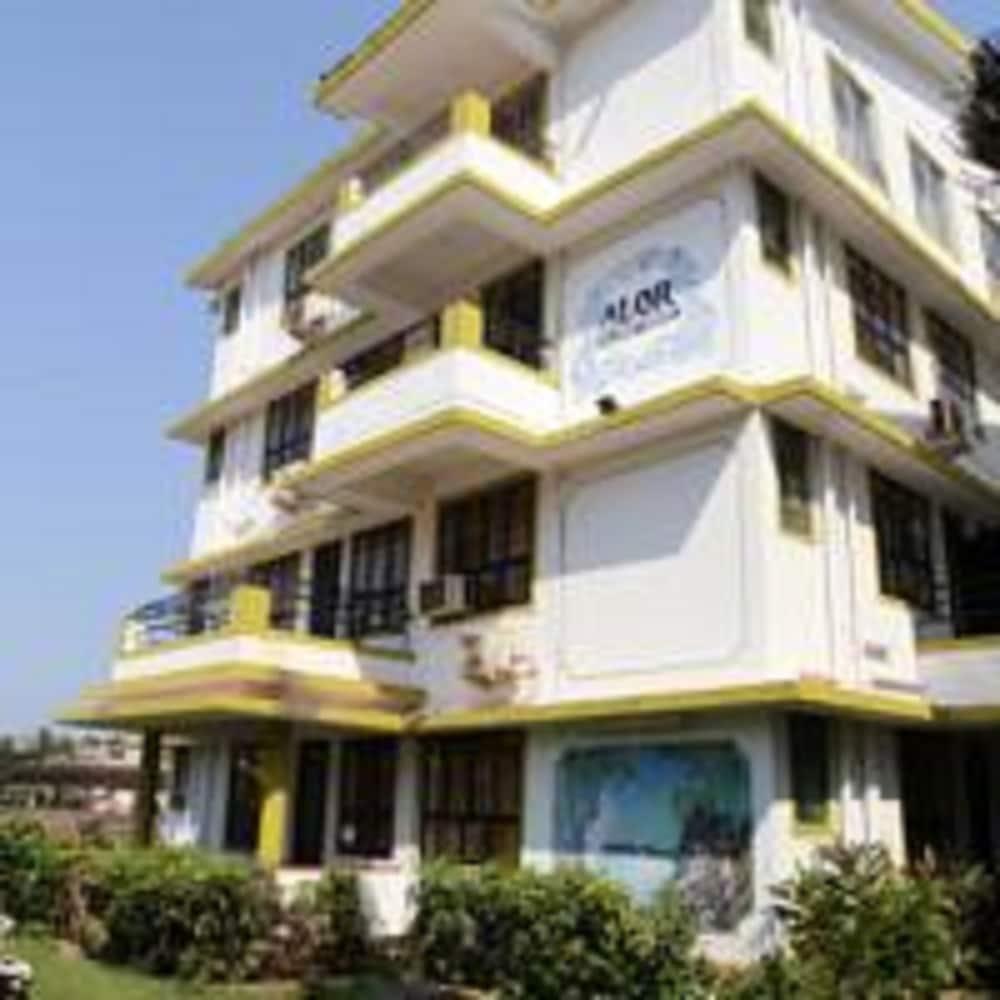 Alor Holiday Resort Calangute Luaran gambar