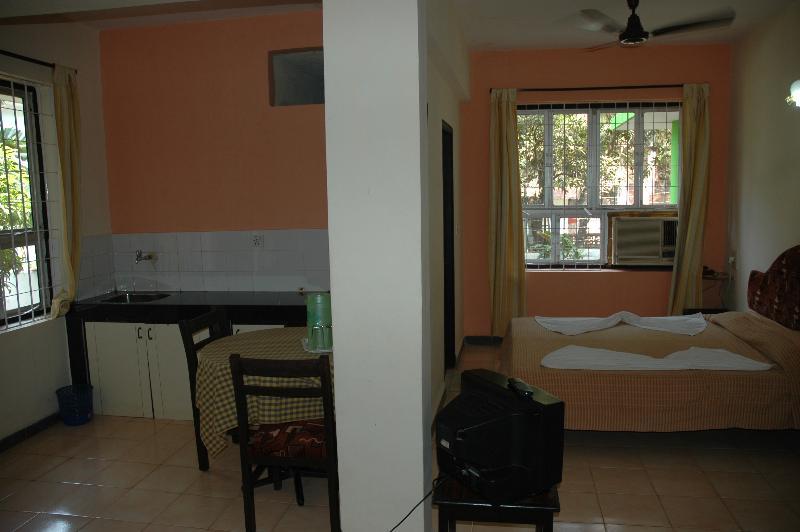 Alor Holiday Resort Calangute Luaran gambar